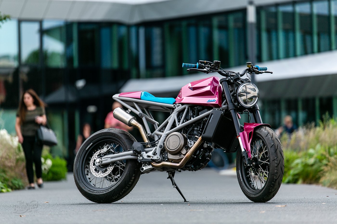 Outsiders Husqvarna Vitpilen 701