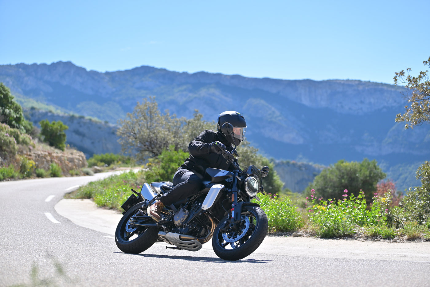 Husqvarna Svartpilen 801 | Ride report