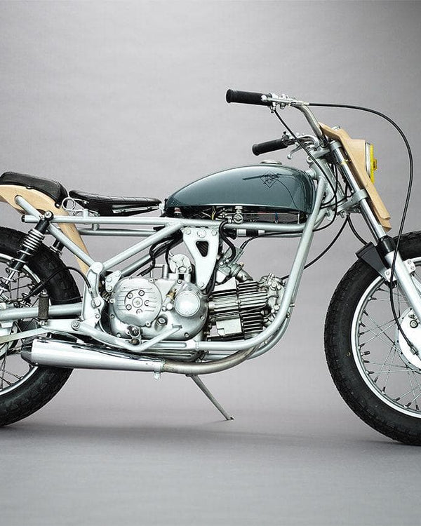 Aermacchi 350 Tracker