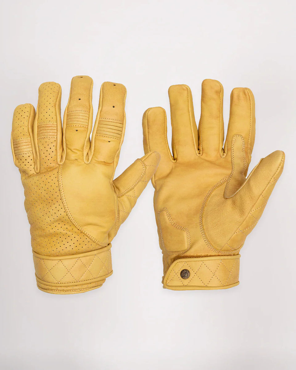 Goldtop Bobber leather motorcycle gloves tan studio image